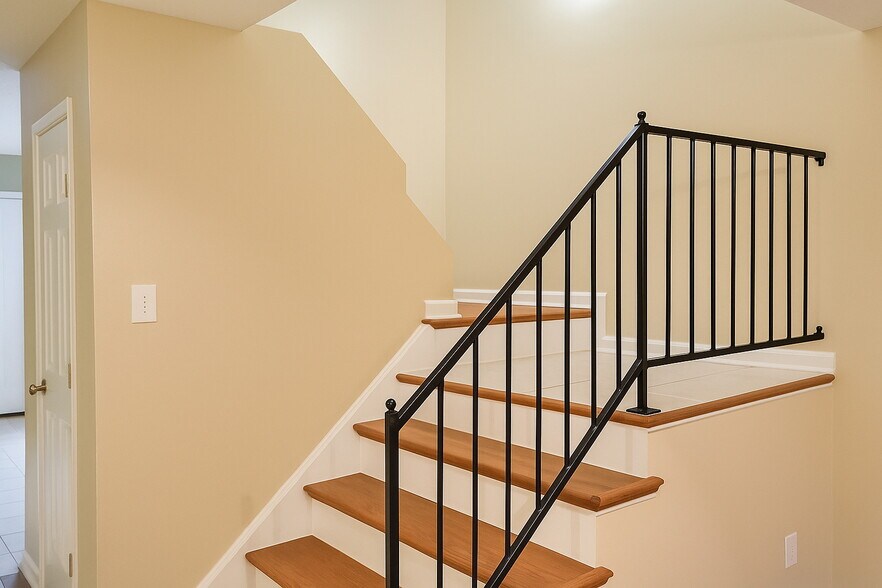 Building Photo - 19 Houmas Pl