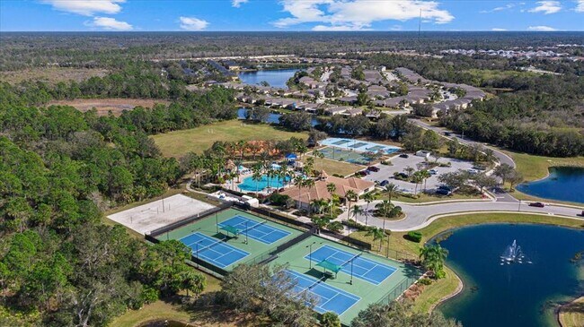Building Photo - 11711 Breadfruit Ln