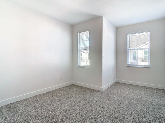 Building Photo - Malena Park - Brand New Constructed Townho...