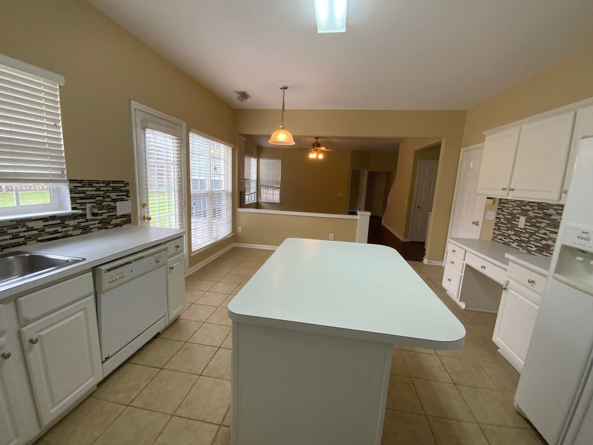 Kitchen - 8731 Darcy Hopkins Dr