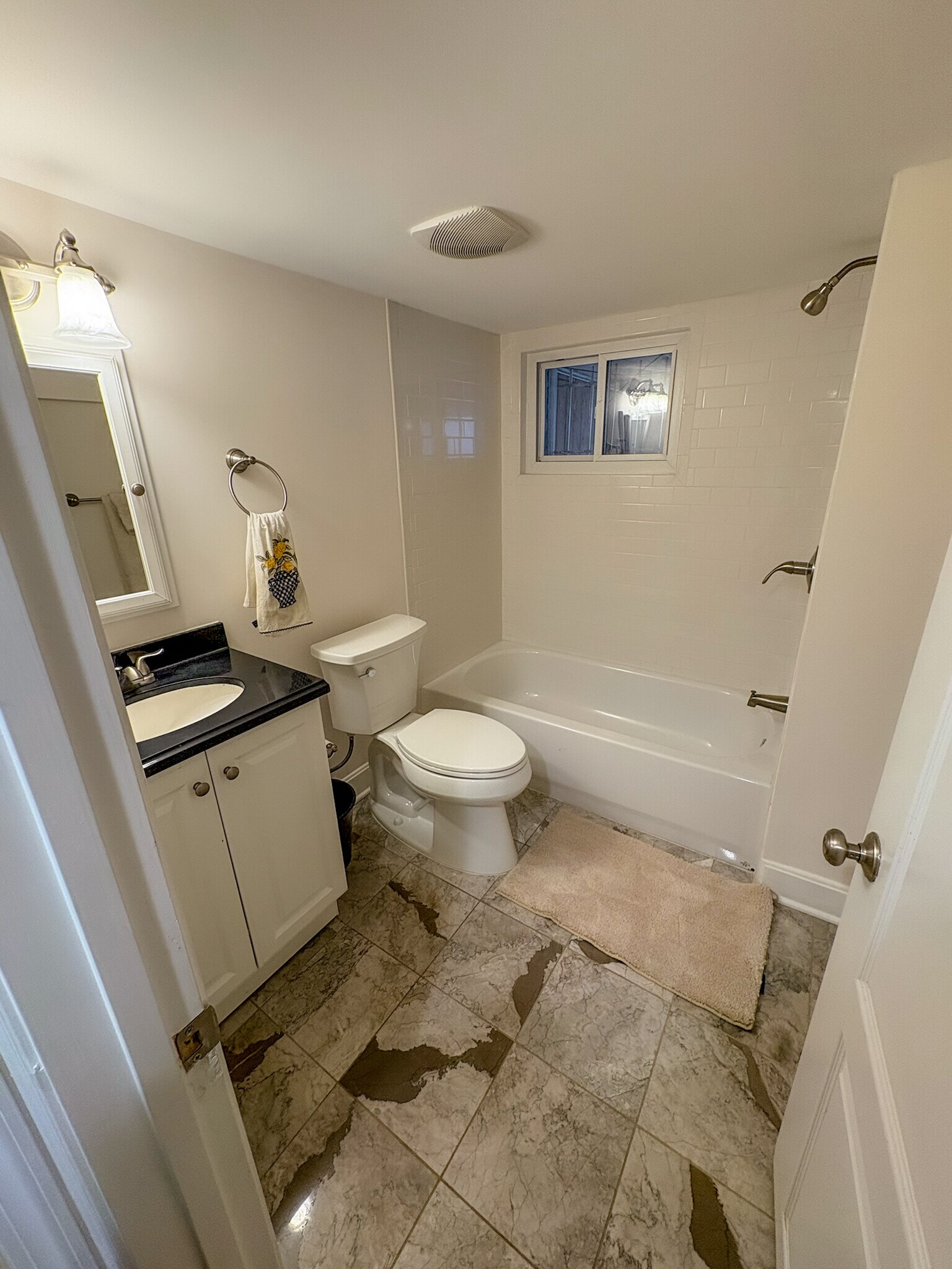 Building Photo - 807 Decatur St NW