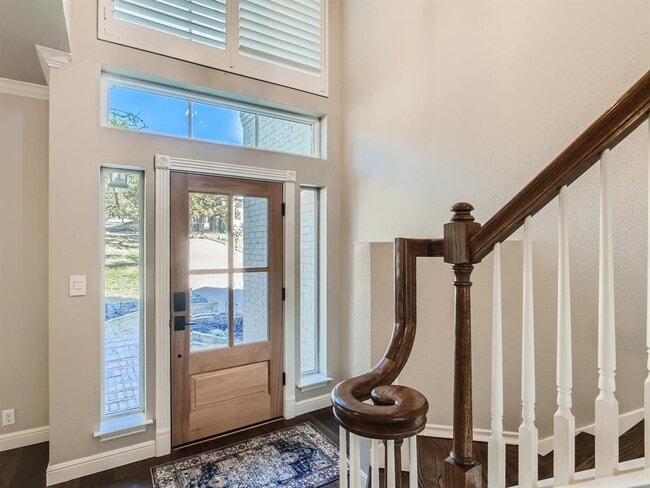 Building Photo - 8915 Spicebrush Dr