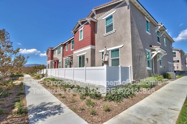 Building Photo - 36351 Elizabeth Ln