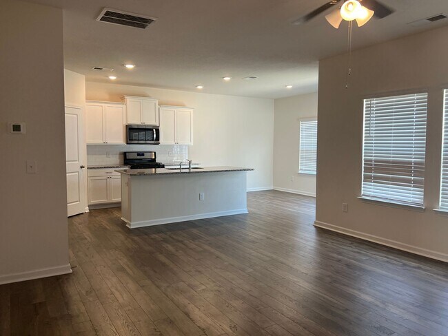 Building Photo - 181 Wanderlust Ct