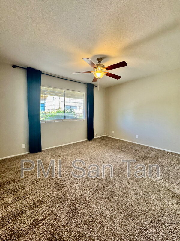Building Photo - 1265 N Granite Reef Rd