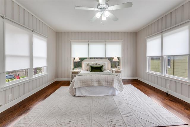 Building Photo - 3905 Prescott Ave