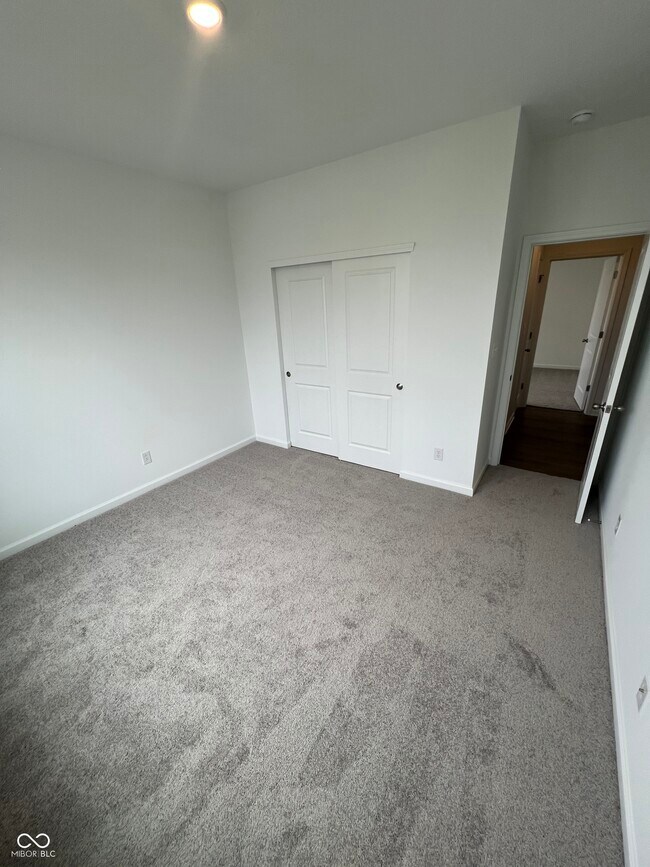 Building Photo - 877 Arkansas Ct