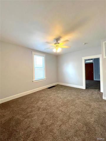 Building Photo - 1002 Freeburg Ave
