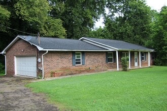 Building Photo - 4719 Old Knoxville Hwy