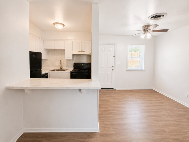 Interior Photo - Parkwood Townhomes