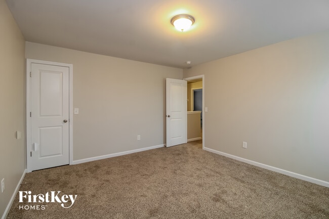 Building Photo - 654 Affirmed Dr