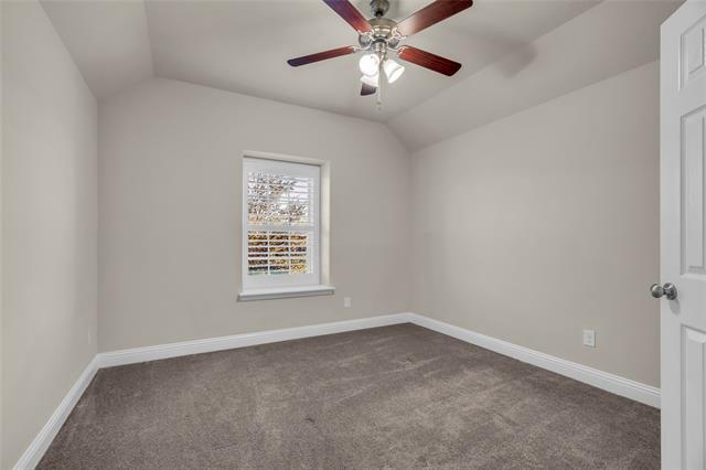 Building Photo - 6801 Cambridge Dr