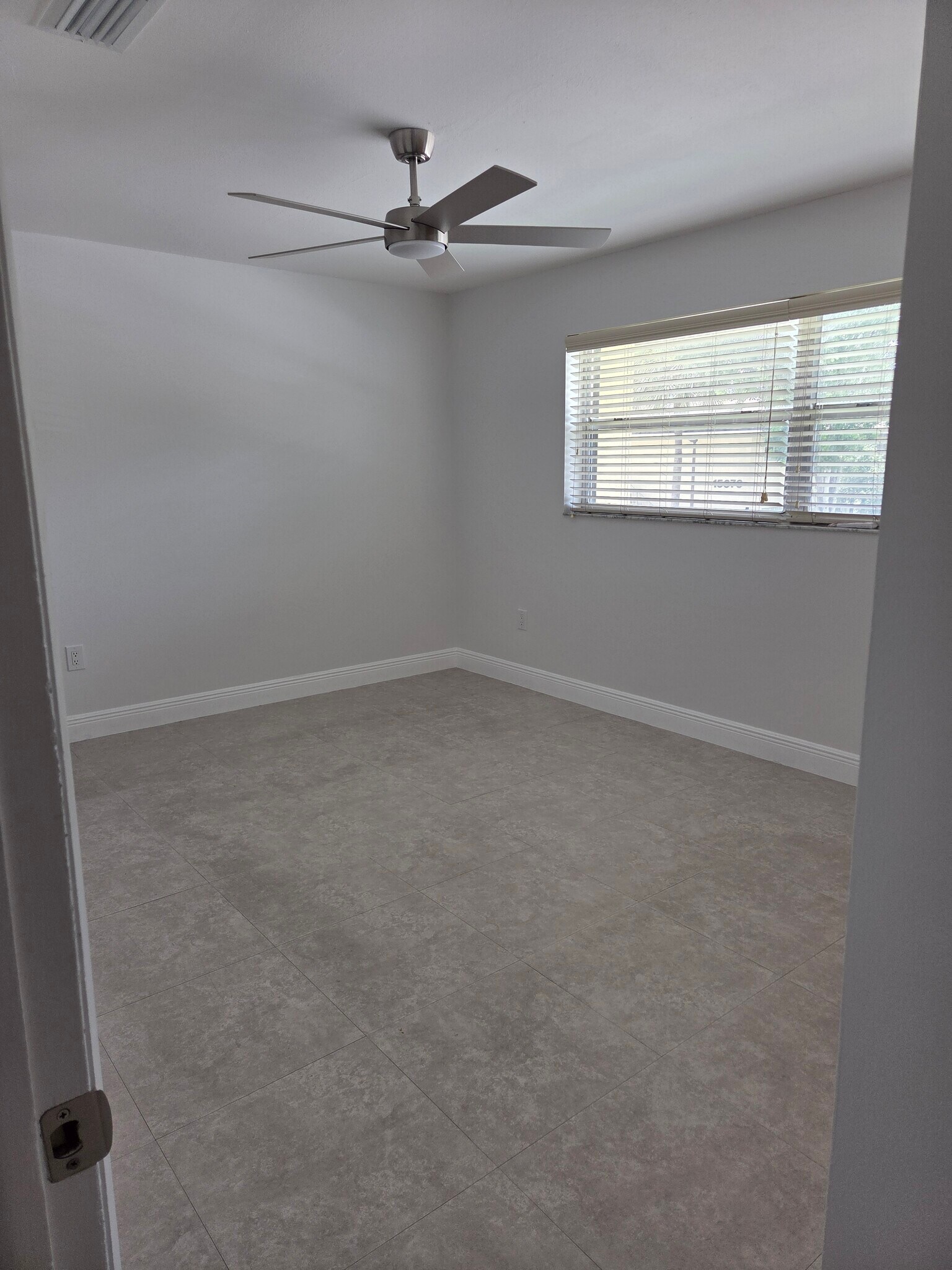 Building Photo - 15609 SW 73rd Circle Ter