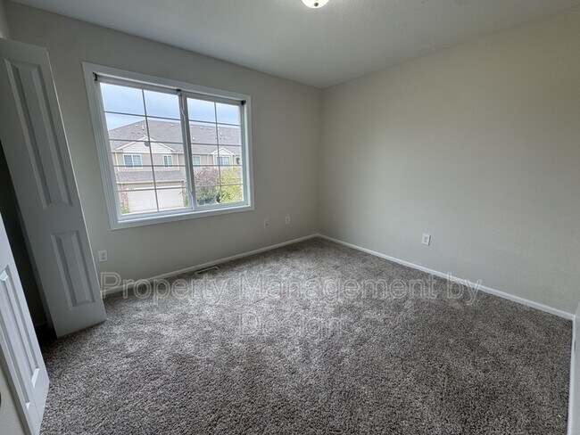 Building Photo - 8580 Rock Dr