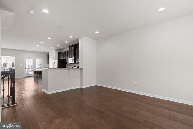 Building Photo - 9408 Adelaide Ln