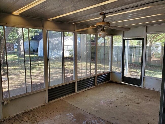 Building Photo - 1788 S Perkins Rd