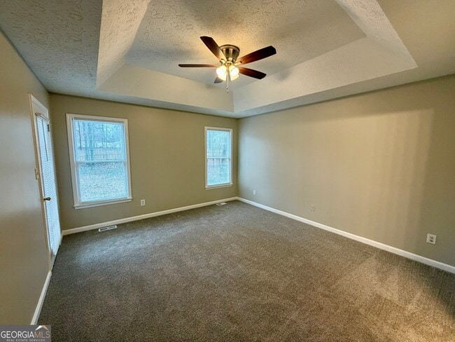 Building Photo - 172 Crown Forest Dr