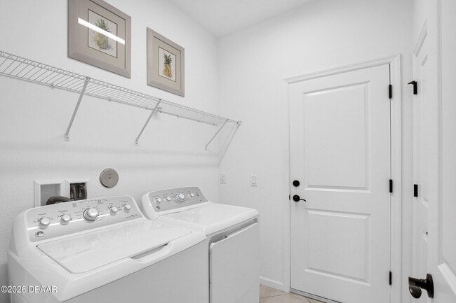 Building Photo - 233 Island Breeze Ave