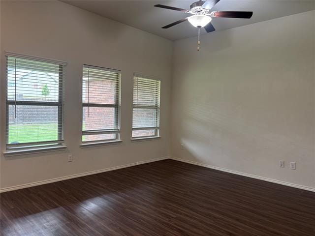 Building Photo - 2065 Alamandine Ave