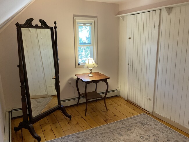 Building Photo - 14 High St