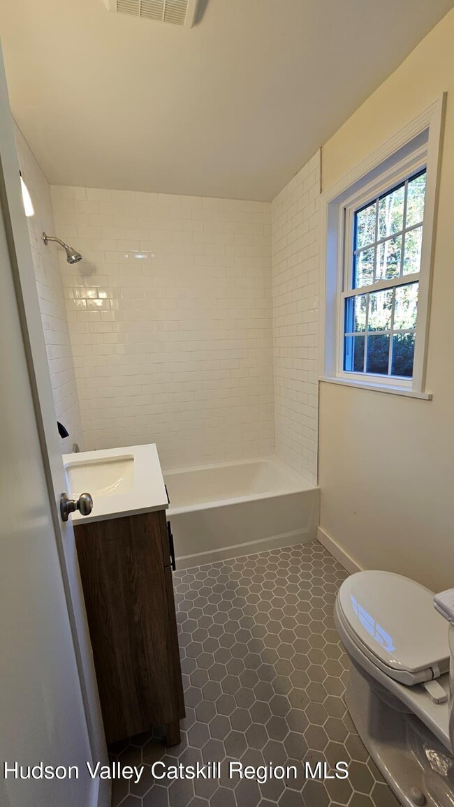 Building Photo - 10370 NY-22