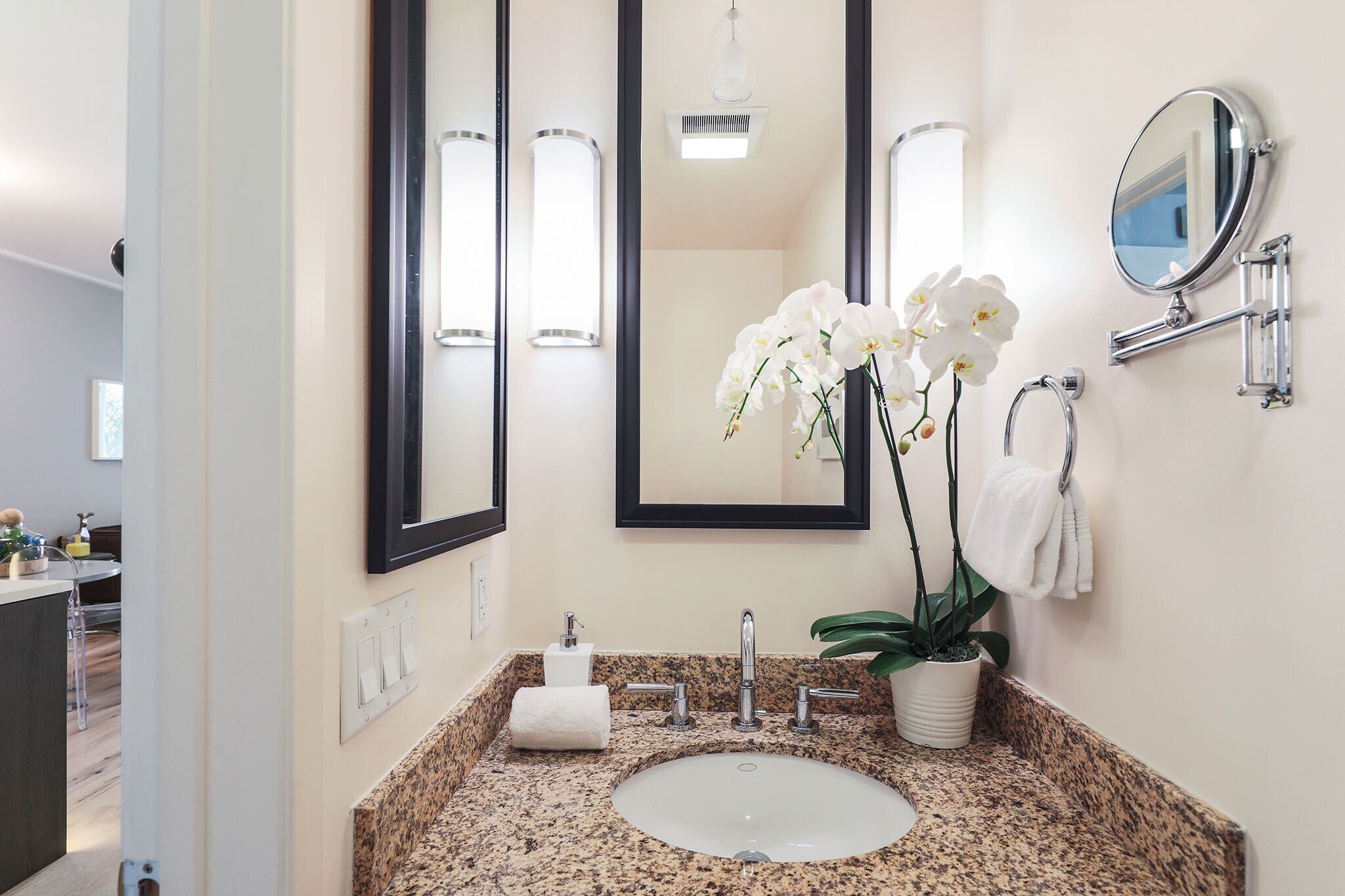 Building Photo - 50 Lansing St