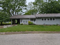 Building Photo - 524 Cactus Dr
