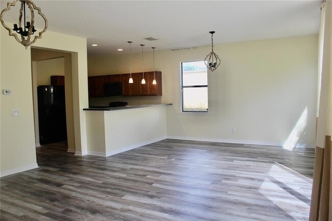 Building Photo - 1352 Coriander Dr