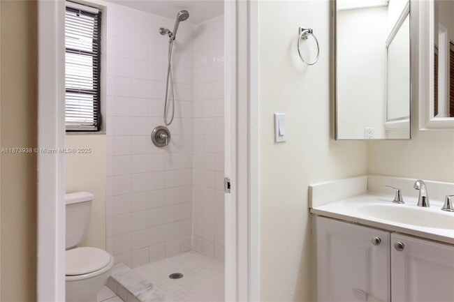 Building Photo - 12371 SW 94th Terrace