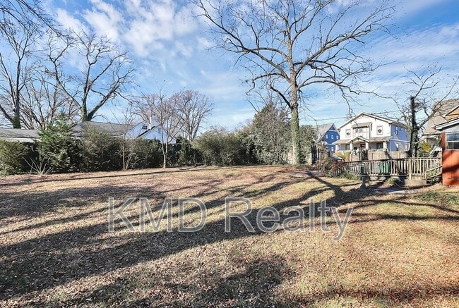 Building Photo - 1400 Matheson Ave