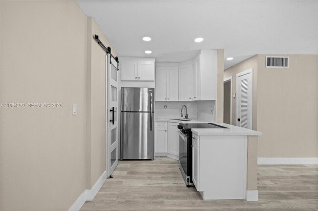 Building Photo - 8701 SW 141st St