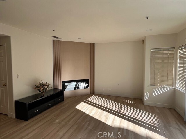 Building Photo - 38 N Bonnie Ave