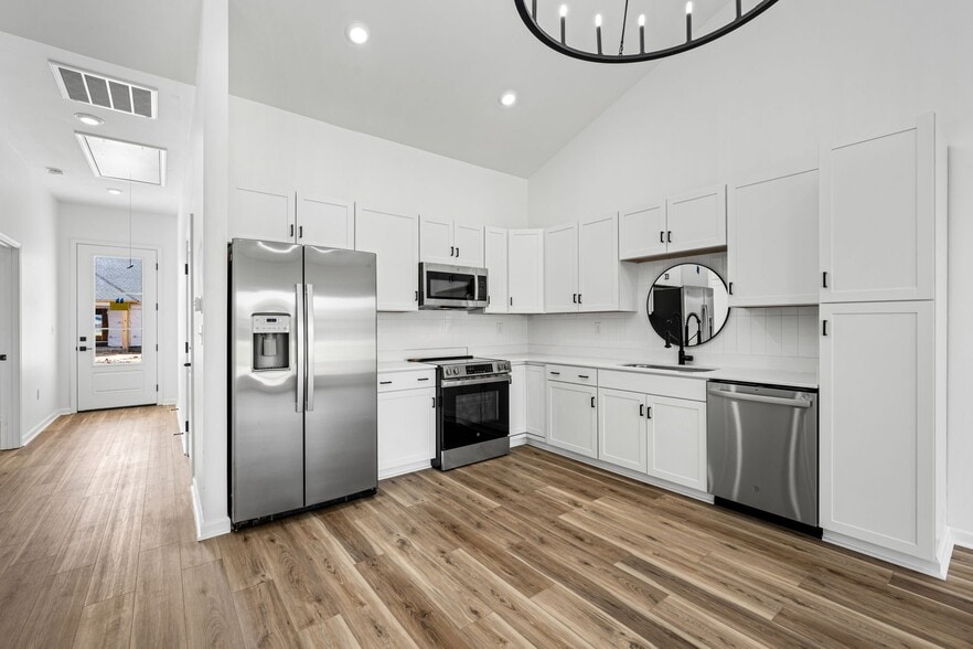 Building Photo - 318 Indigo Ln