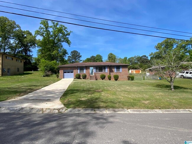 Building Photo - 2632 5th St NE