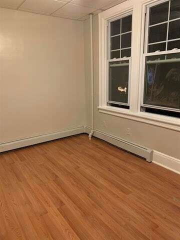 Building Photo - 374 Cator Ave