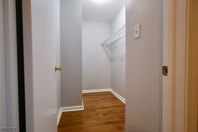 Building Photo - 124 Dickerson St