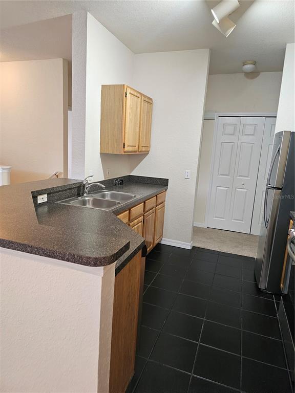 Building Photo - 5979 Westgate Dr