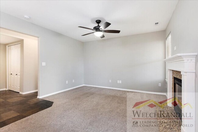 Building Photo - Stunning 5-Bedroom Home in Sandy – Move-In Ready