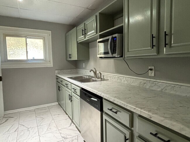 Building Photo - 4225-27 North College Avenue