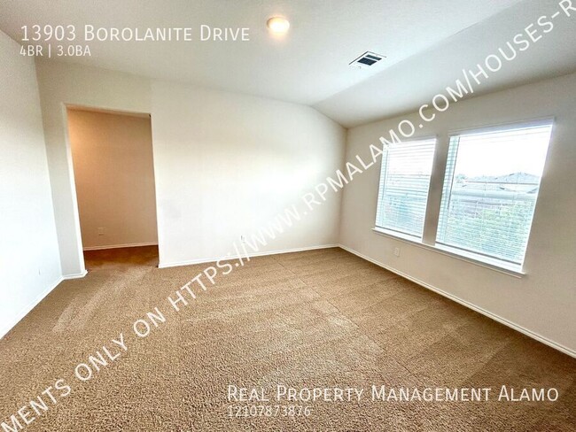 Building Photo - **MOVE-IN SPECIAL** Available Now! 4 Bedro...