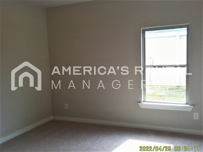 Building Photo - Spacious Home for Rent in Meridianville, AL... Available to View Now!!!