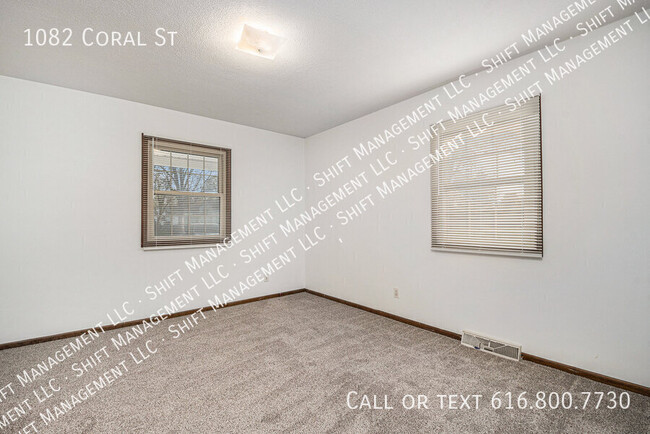 Building Photo - 1082 Coral St