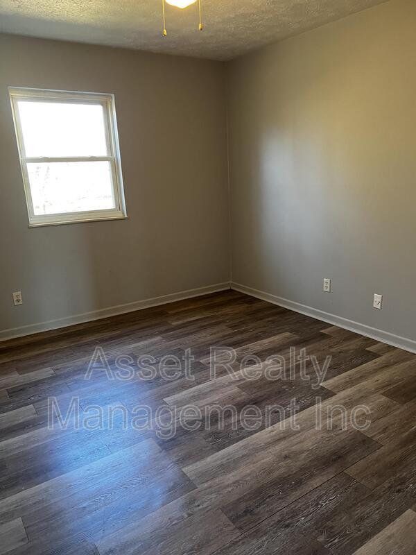 Building Photo - 5017 Inskip Rd