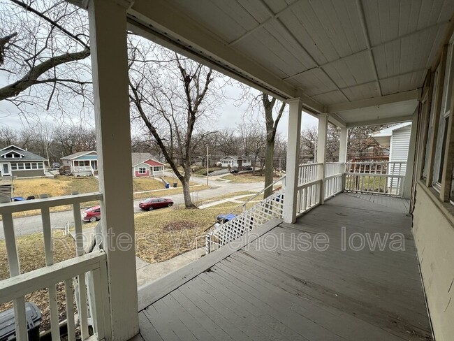 Building Photo - 1555 24th St