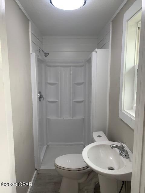 Building Photo - 332 N Center Ave