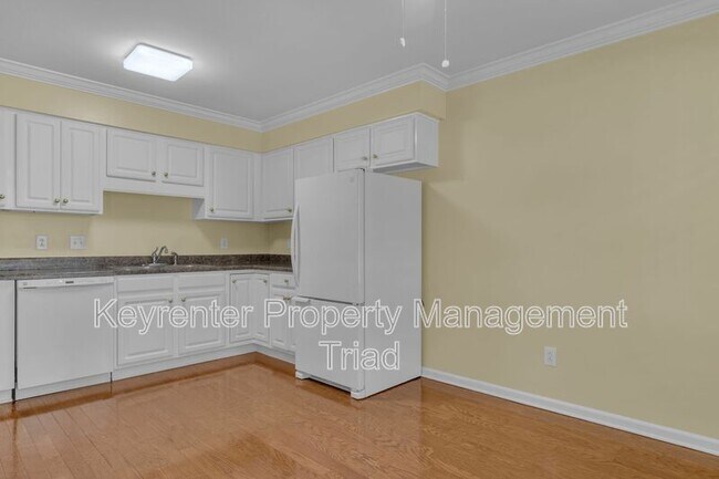 Building Photo - 5420 Whitley Way