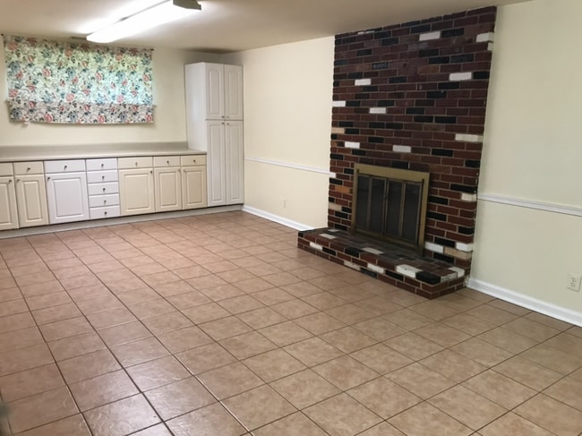 Building Photo - 1800 Susquehannock Dr