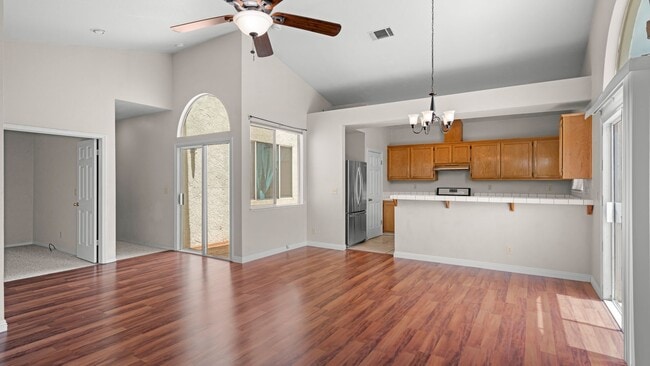 Building Photo - 957 McCoy Creek Cir