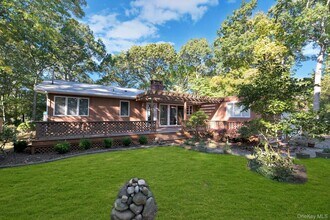 Building Photo - 1075 Inlet Ln