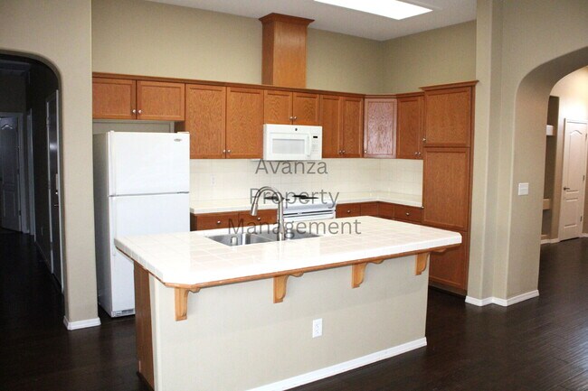 Building Photo - Home for Rent 4071 W. Peach Tree Fresno, CA 93722 Description 3 Bedroom/2 Bath Home in Fresno (Fi...
